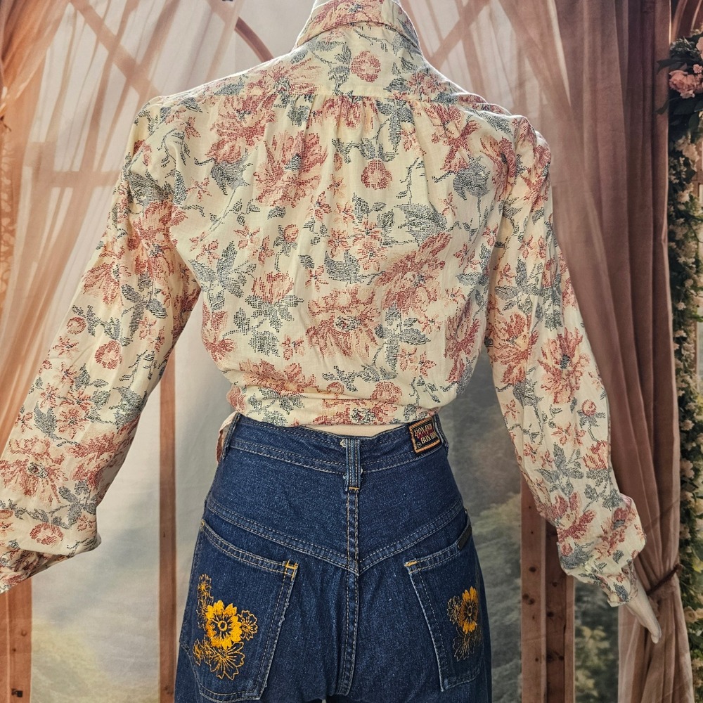 Vintage 1960's Floral Button Down Blouse Orange Label Long Sleeve Top
Cream Blue - Picture 4 of 12